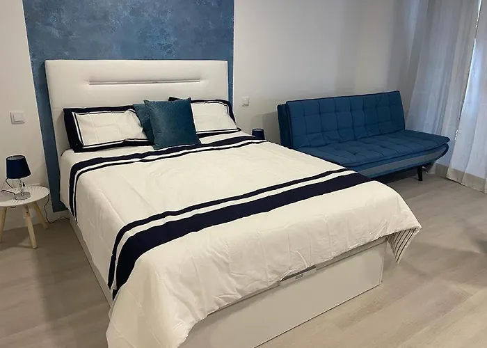 Center Marina View Blue Апартаменты Фуншал