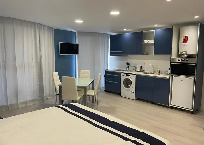 Center Marina View Blue Апартаменты *